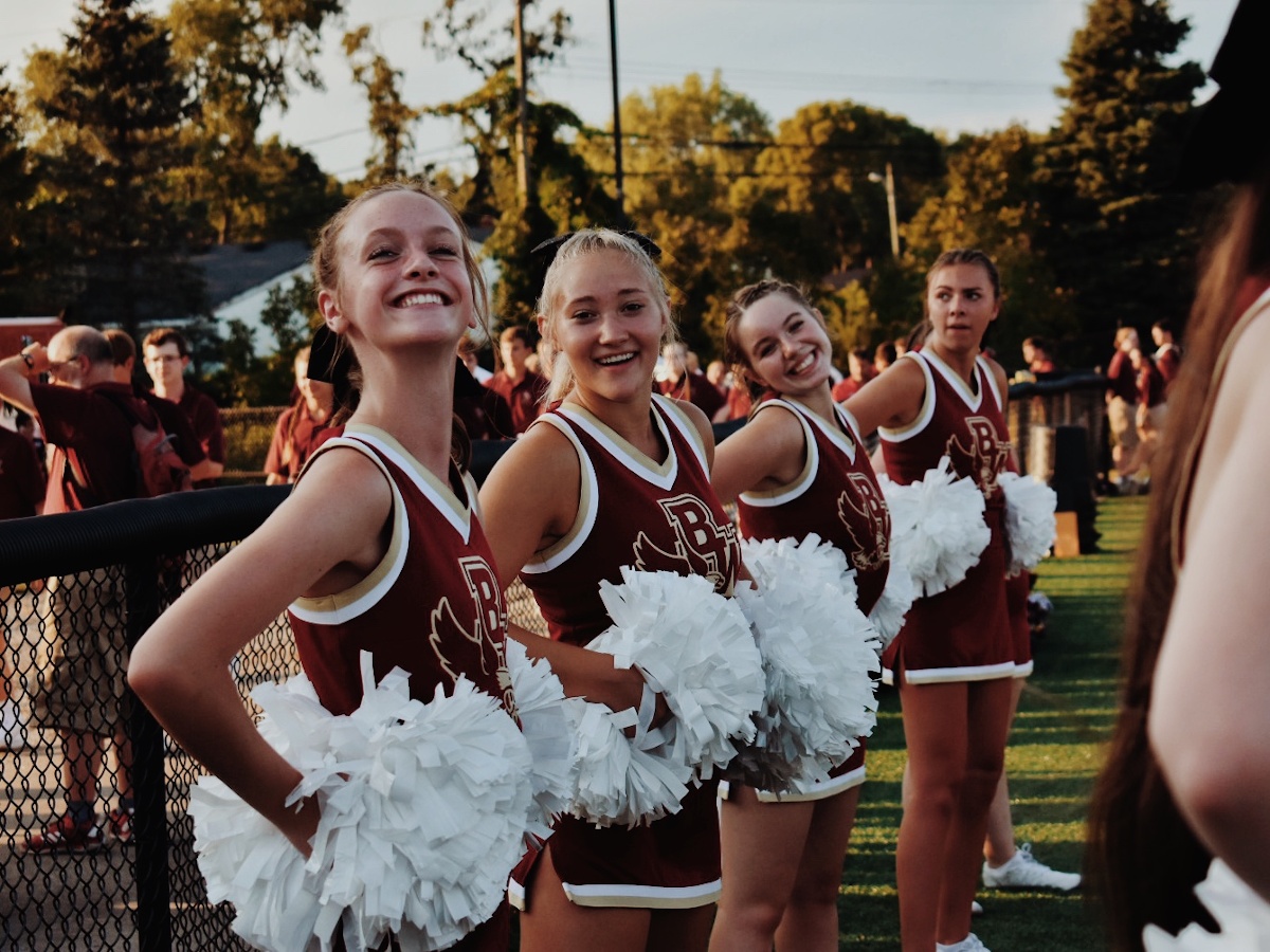 3 Great Sports for Boys & Girls like Cheerleading to Keep Them Active